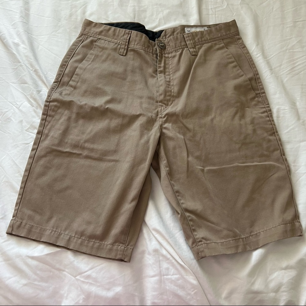 Volcom short